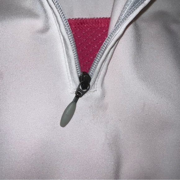 🤍💗 Adidas CLIMACOOL Zip-Front Performance Top | Size M 💗🤍 - Picture 4 of 8